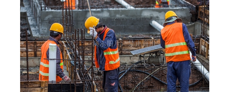 公司组织“监理执业审查观摩培训”